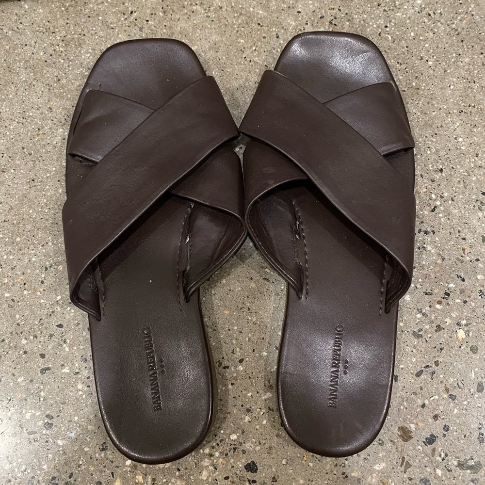 Banana Republic Brown Sandals